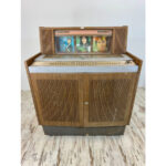 Jukebox Seeburg Modèle 222 (Mécanisme/Meuble) - Projet de Restauration – Image 2